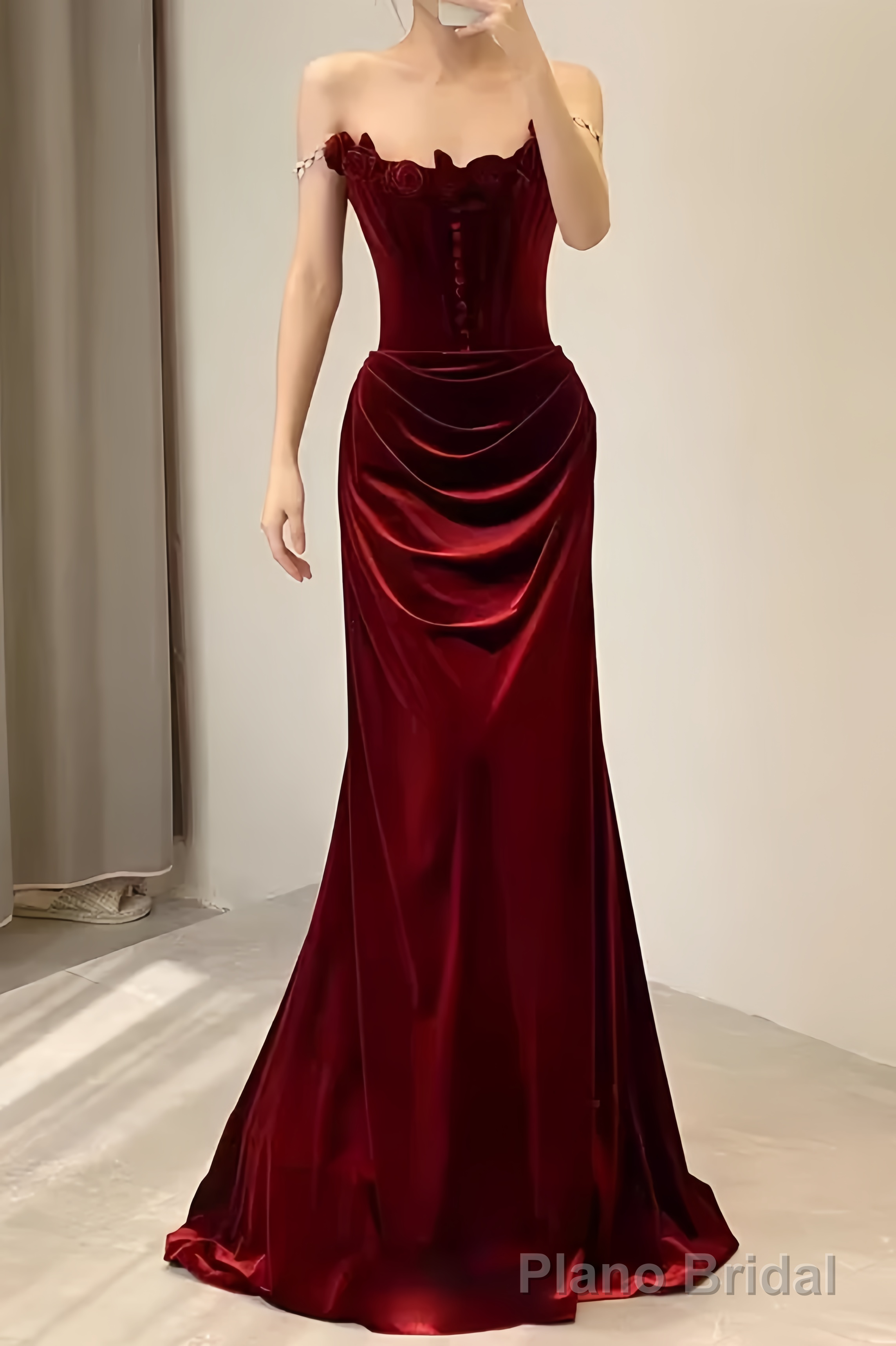 Beautiful Mermaid Strapless Red Velvet Long Prom Dress