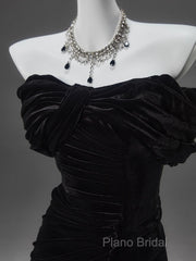 Black Mermaid Off-The-Shoulder Velvet Long Formal Prom Dresses, Elegant Quinceanera Dresses