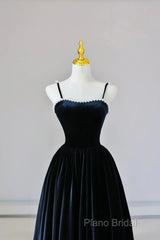 Black Spaghetti Strap Velvet Long Formal Prom Dresses With Pearls, A-Line Formal Dresses Party Dresses