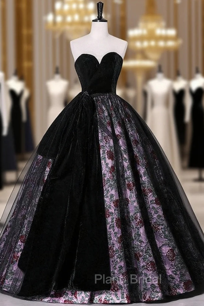 Black Tulle Velvet Sweetheart Print Quinceanera Dresses Main image