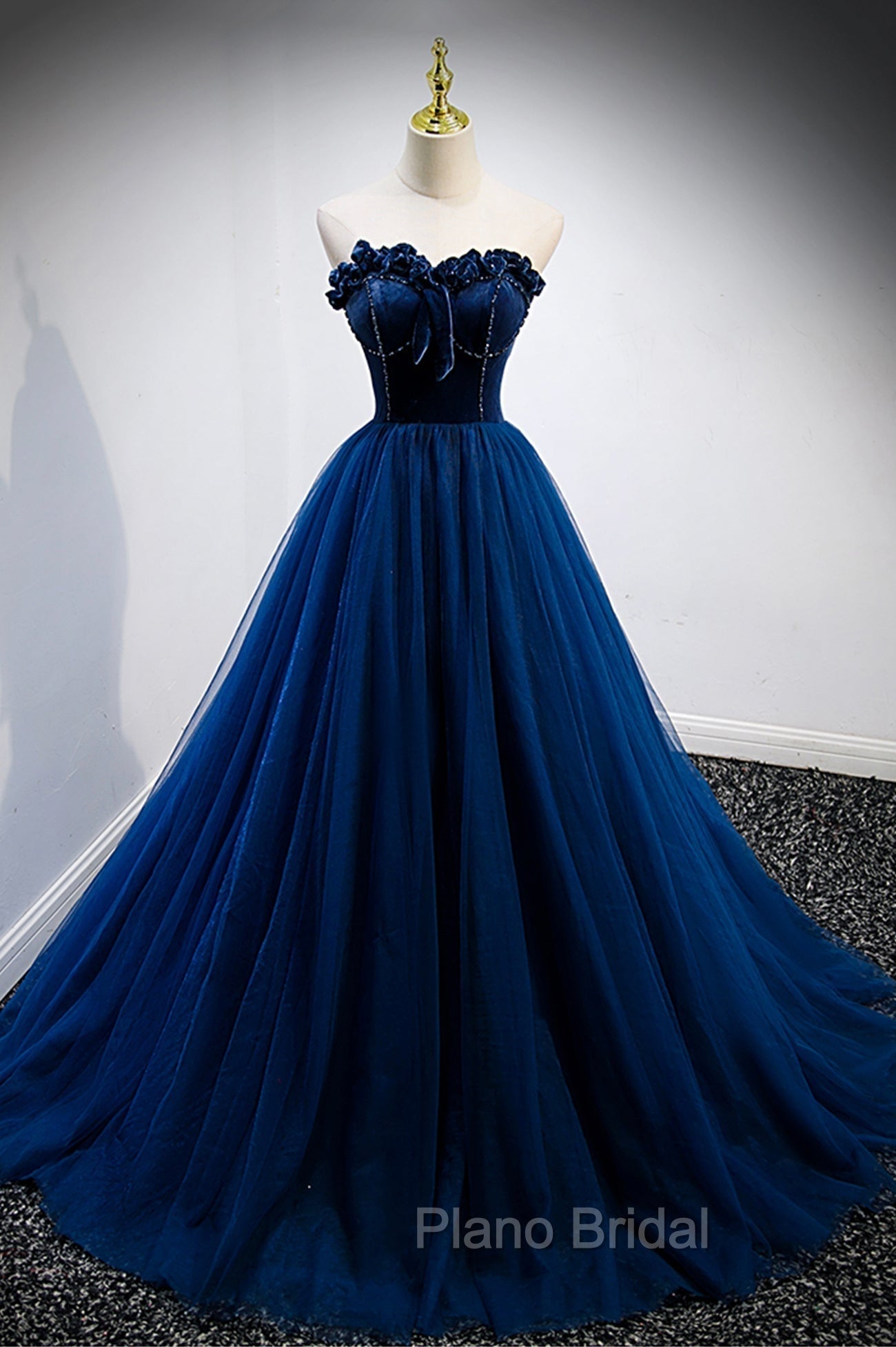 Blue Velvet Tulle Long A-Line Formal Prom Dresses, Blue Strapless Formal Evening Dresses Main image