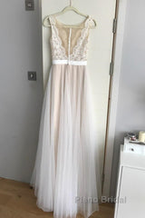 Boho Lace Appliques Tulle Long Wedding Dresses Beach