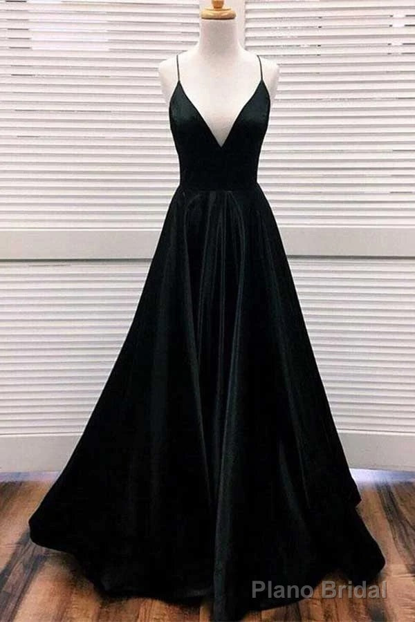 Pleats Black Long Prom Dresses Secondary image