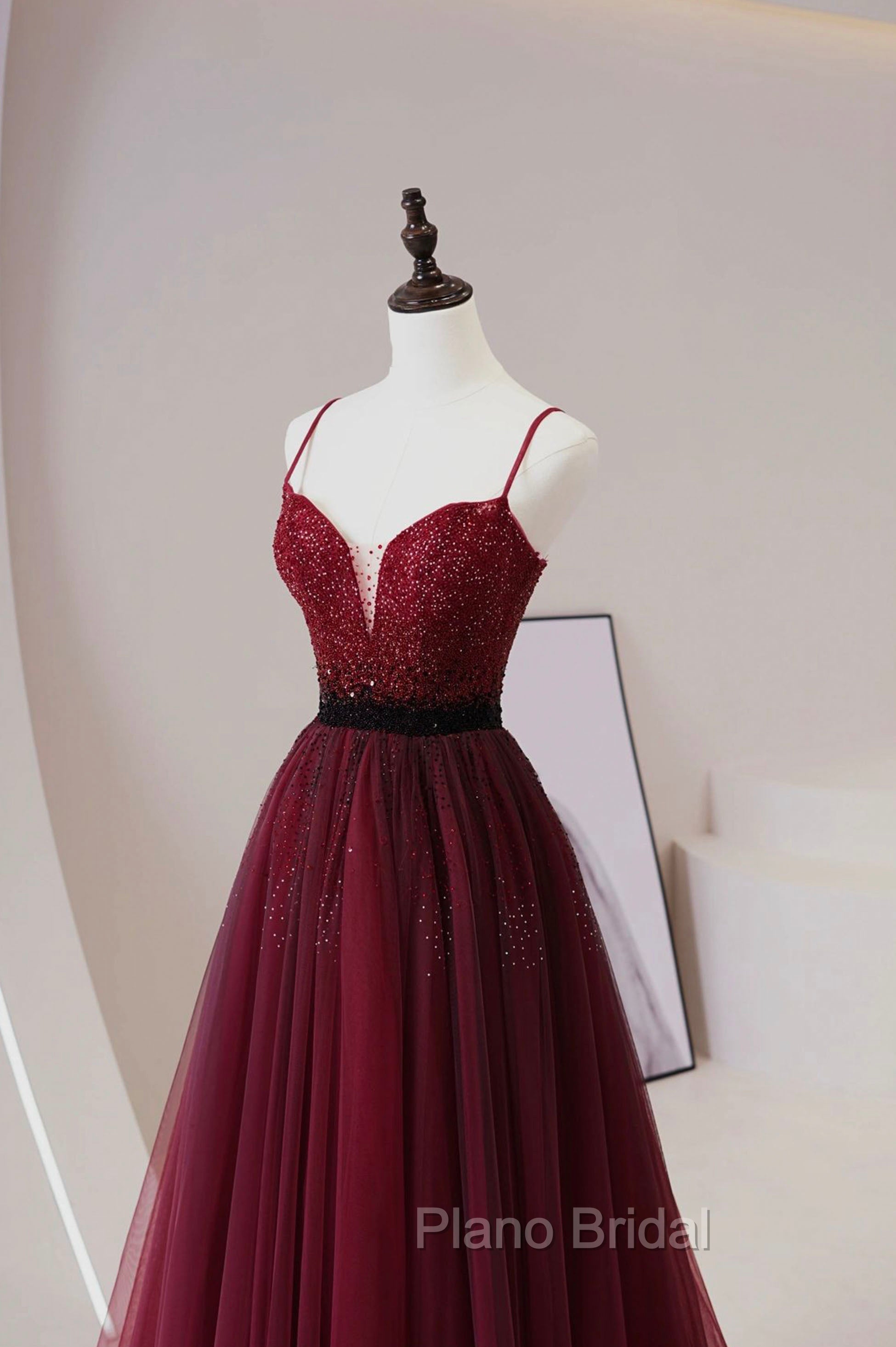 Burgundy Tulle Long Formal Prom Dresses with Beaded, Spaghetti Straps Evening Dresses