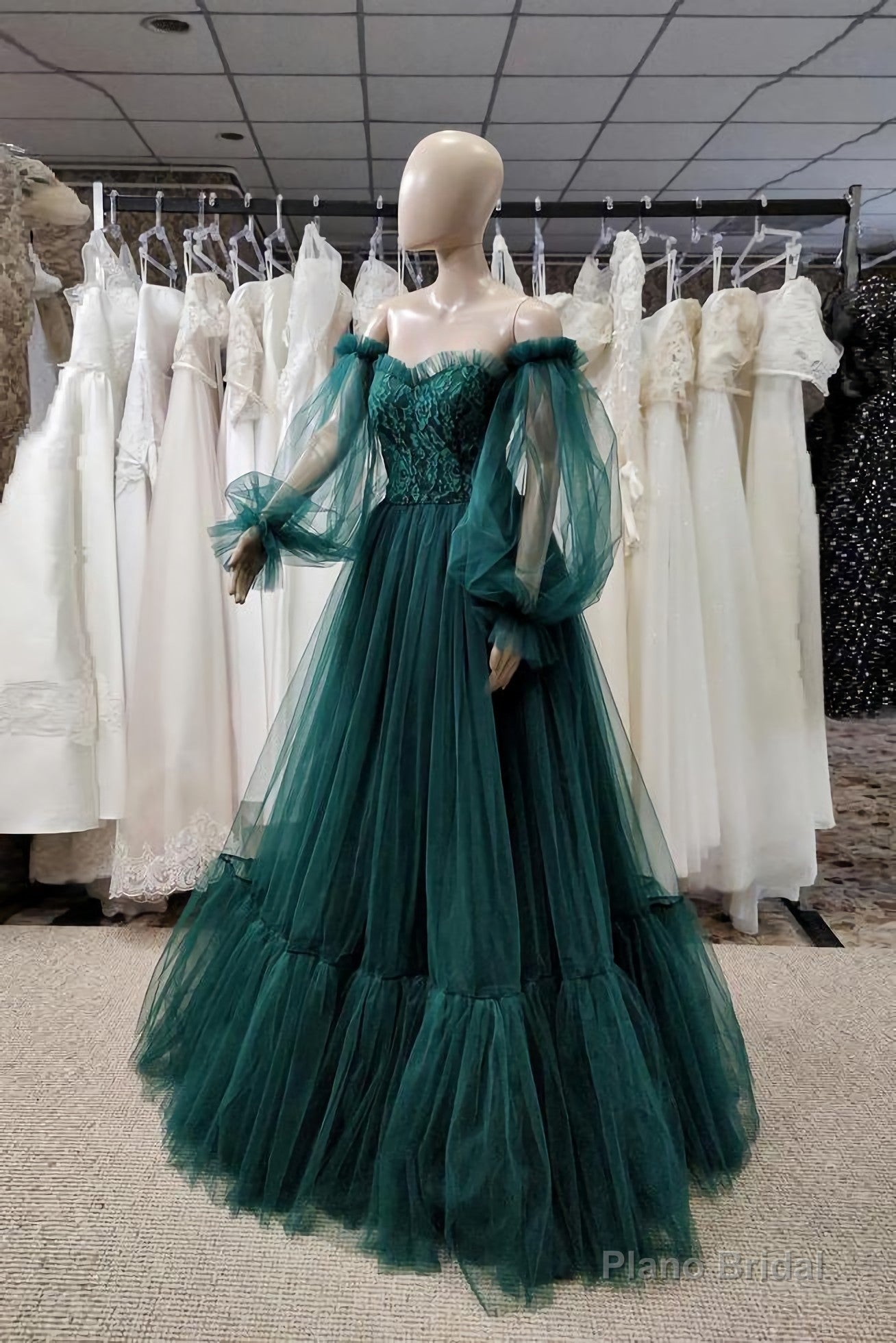 Pretty Green Lace Prom Dresses, Puff Long Sleeves Off The Shoulder Lace Appliques Tulle Ball Gown Main image