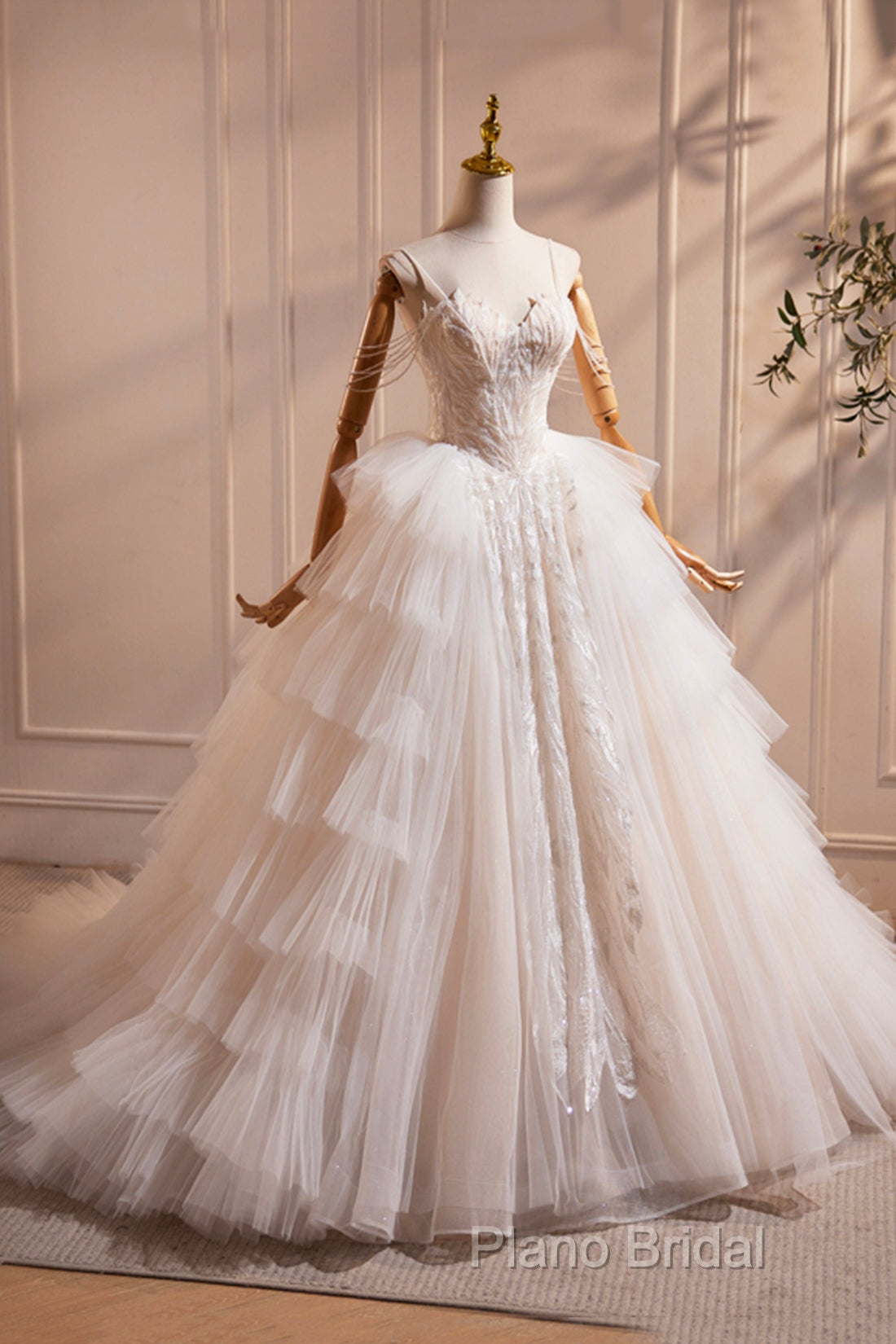 Champagne Sweetheart Layers Princess Dresses, Beautiful Spaghetti Straps Tulle Formal Gown