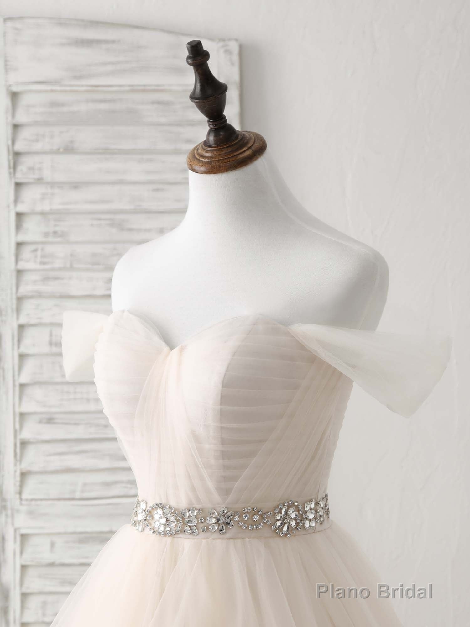 Champagne Sweetheart Off Shoulder Tulle Long Prom Dresses