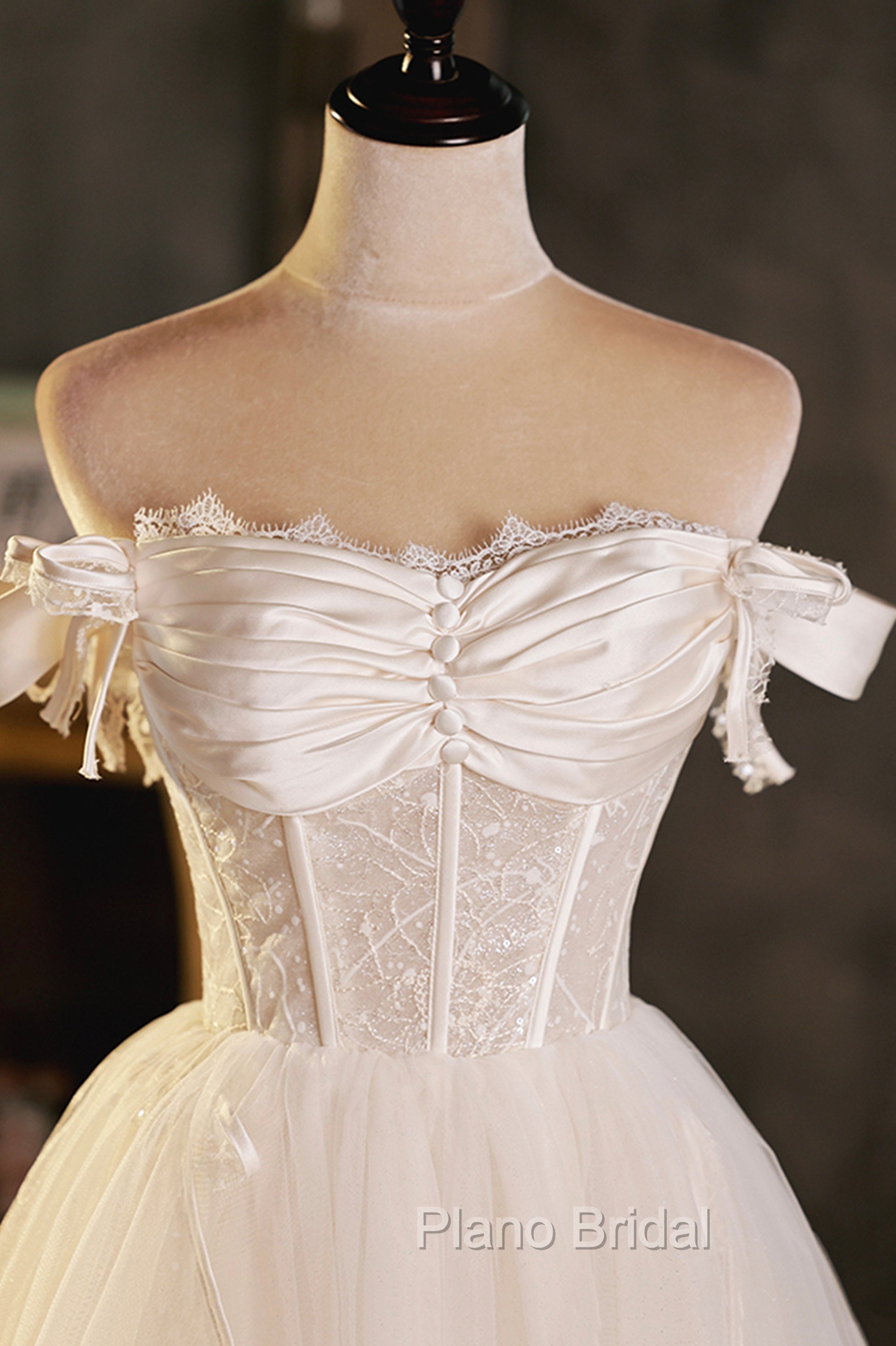 Champagne Tulle Short A-Line Formal Prom Dresses, Off the Shoulder Evening Party Dresses