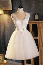 Champagne V-Neck Tulle Short Formal Prom Dresses, Champagne Homecoming Dresses