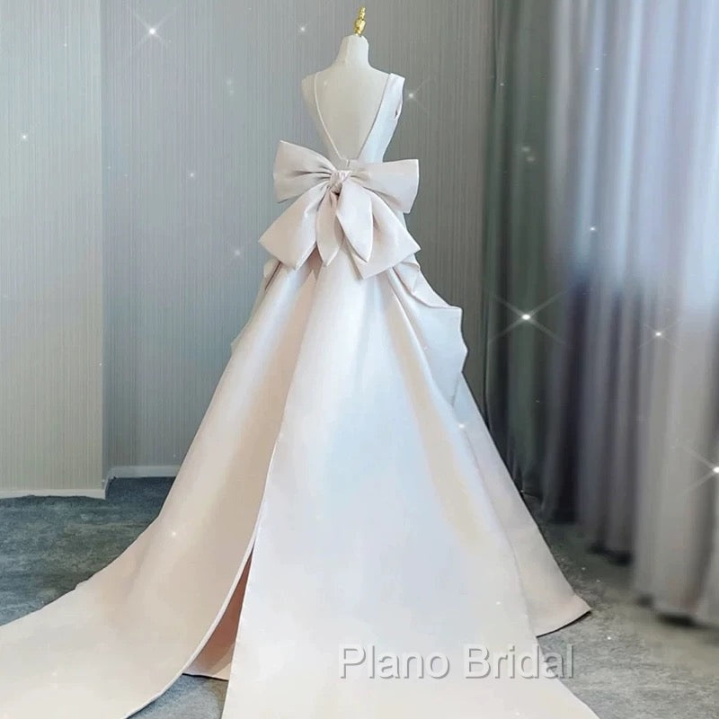 Chic Ball Gown V neckline Sleeveless Ivory Satin Long Wedding Dresses With Bow