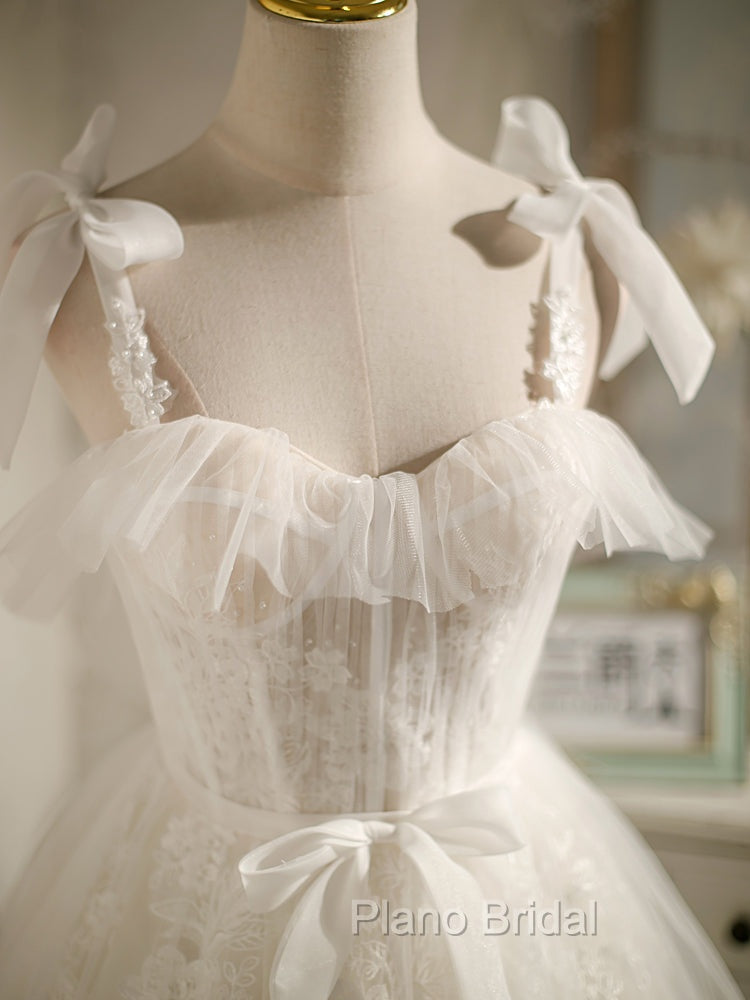 Chic Ivory Tulle Homecoming Dresses with Lace, Short Sweetheart Formal Prom Dresses