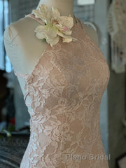 Classic Vintage Lace Floor Length Mermaid Wedding Dresses