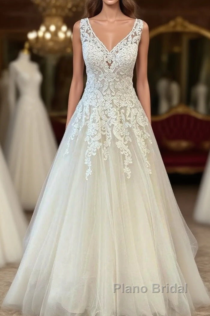 Classy Long A-Line Sweetheart Appliques Lace Tulle Backless Wedding Dress Main image