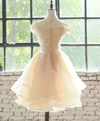 Cute Champagne Organza Layers Knee Length Homecoming Dresses with Lace, Short Formal Prom Dresses