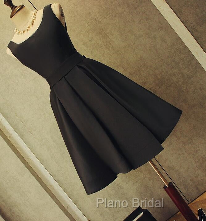 Cute Short Black Satin Knee Length Homecoming Dresses, Black Party Dresses Secondary image
