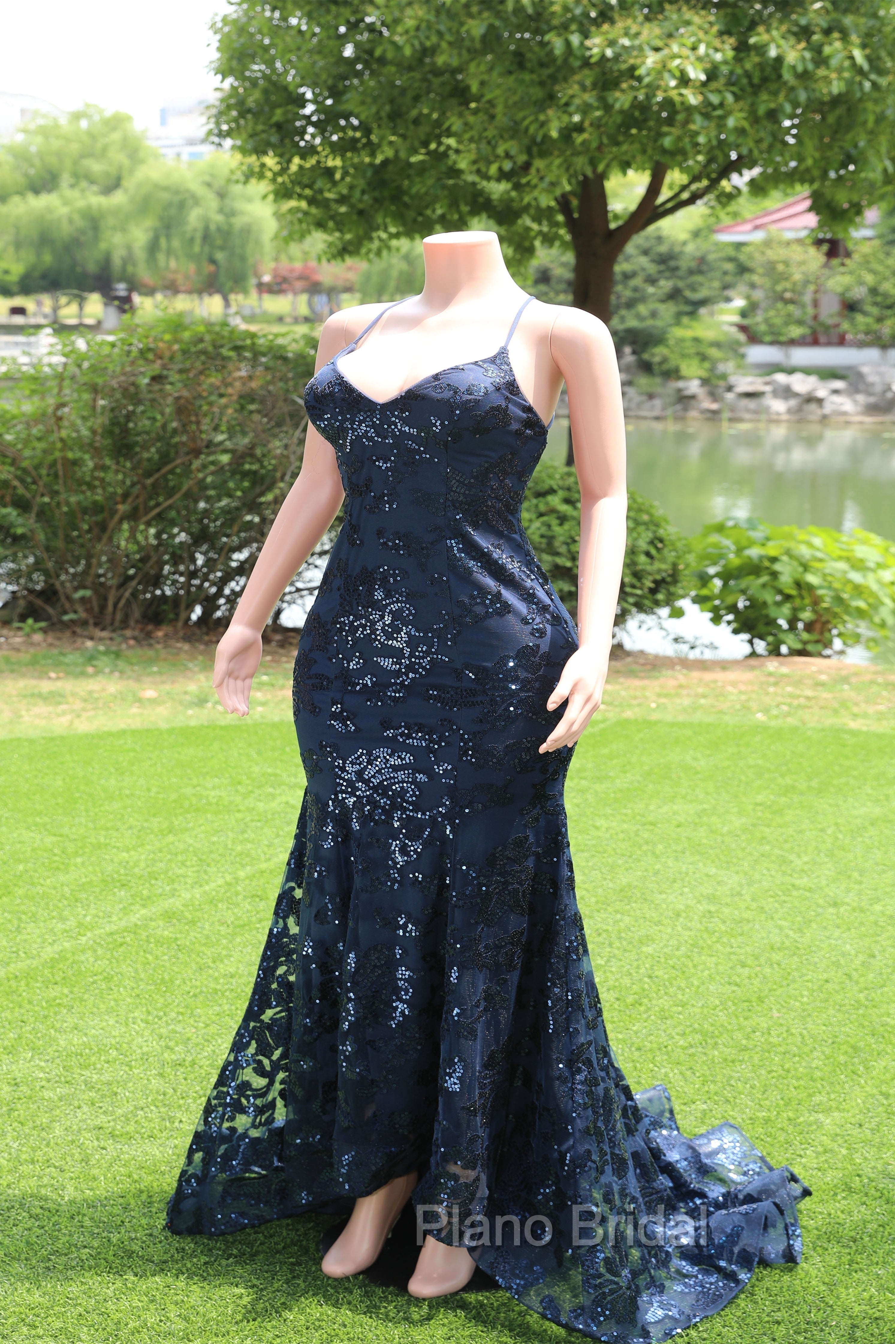 Dark Navy Blue Formal Prom Dresses Sequins Mermaid Tulle Long Evening Dresses Spaghetti Straps