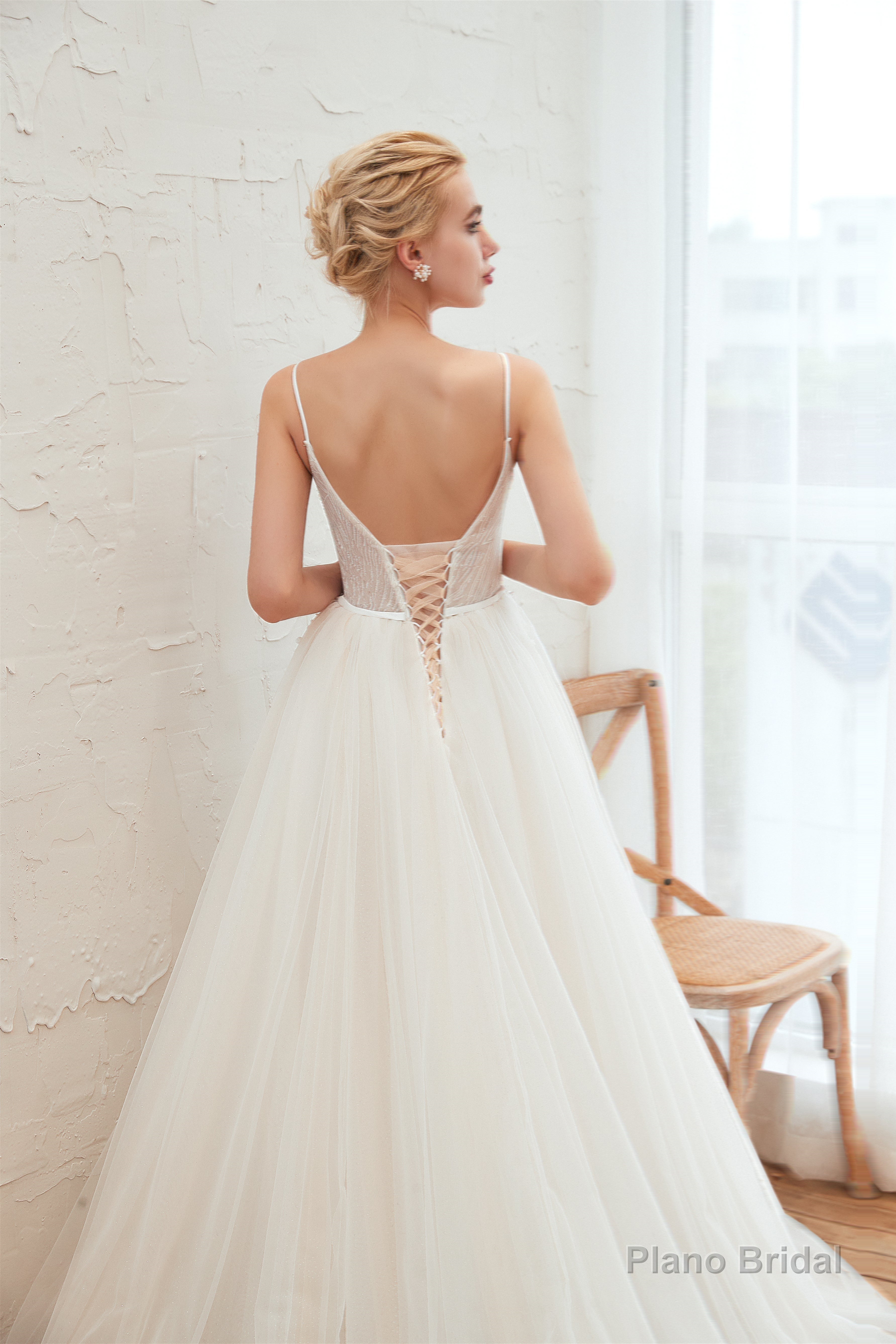 Deep V See Through Neck Bridal Dresses Spaghetti Straps Fairy Tulle Wedding Gowns