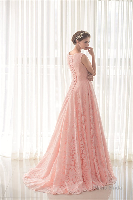 Draped Lace O-Neck Train Prom Dresses