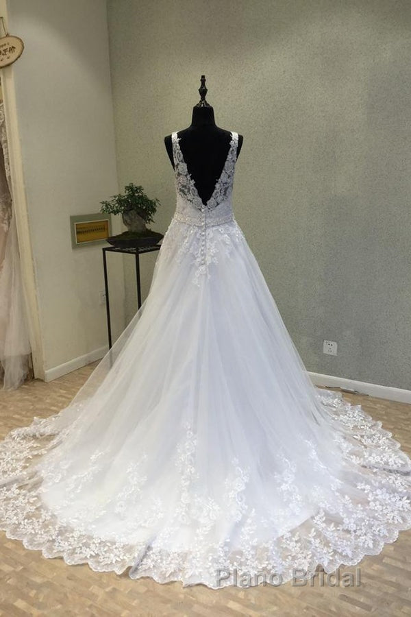 Delicate V Neck With Lace Appliques Wedding Dresses Secondary image