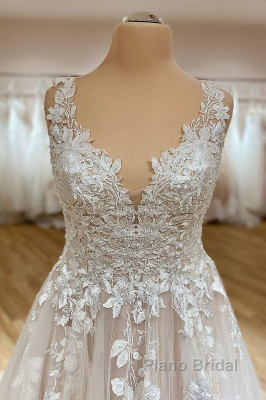 Elegant Long A-Line Sweetheart Appliques Lace Tulle Wedding Dress