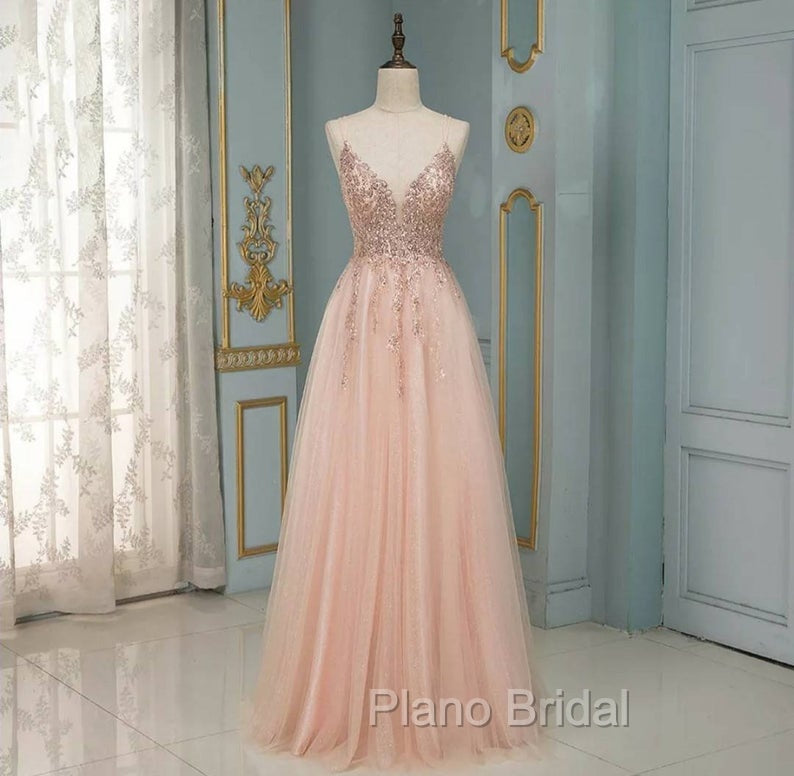 Elegant Long A-line V-neck Sequins Tulle Backless Formal Prom Dresses Secondary image
