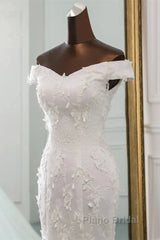 Elegant Off-The-Shoulder Mermaid Long Wedding Gown With Lace Appliques