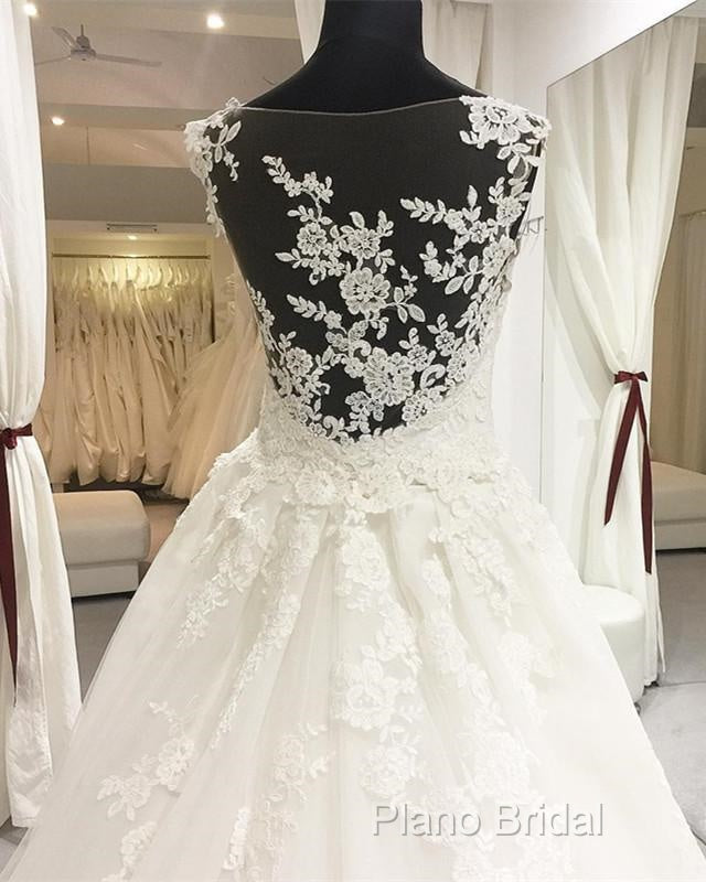 Elegant Sheer Lace Appliques Neckline Court Train Princess Wedding Dresses
