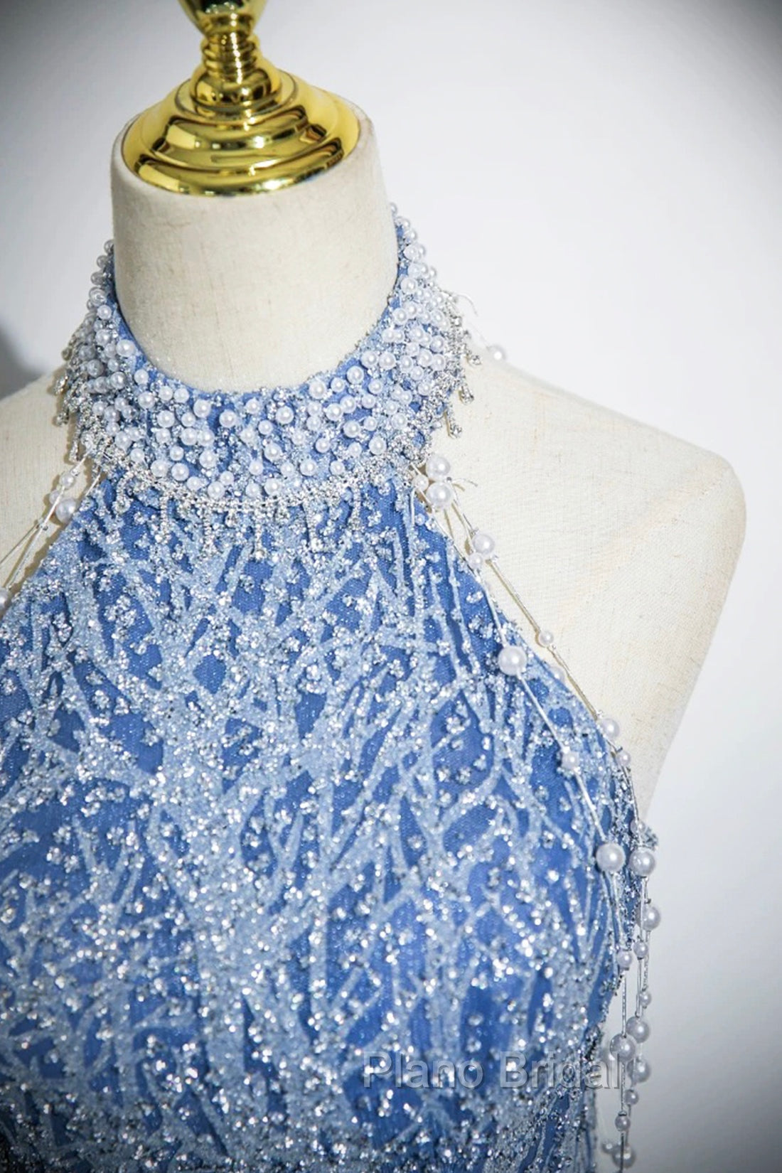 Elegant Tulle Sequins Floor Length Formal Prom Dresses, Blue Halter A-Line Evening Dresses