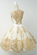 Fabulous White Homecoming Dresses Jewel Knee-Length Lace Appliques