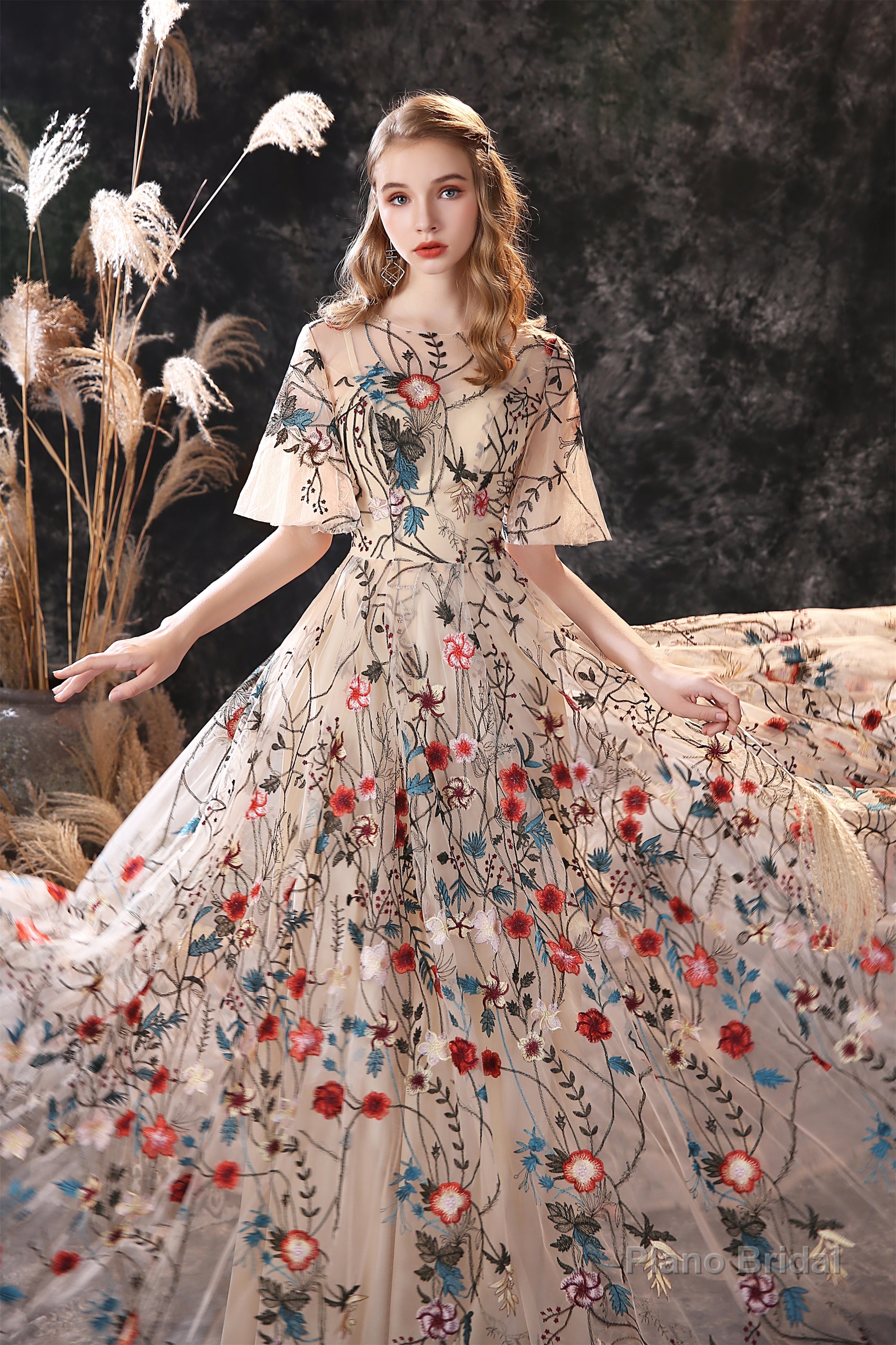 Floral Embroidery Long Tulle Short Sleeve Train Prom Dresses