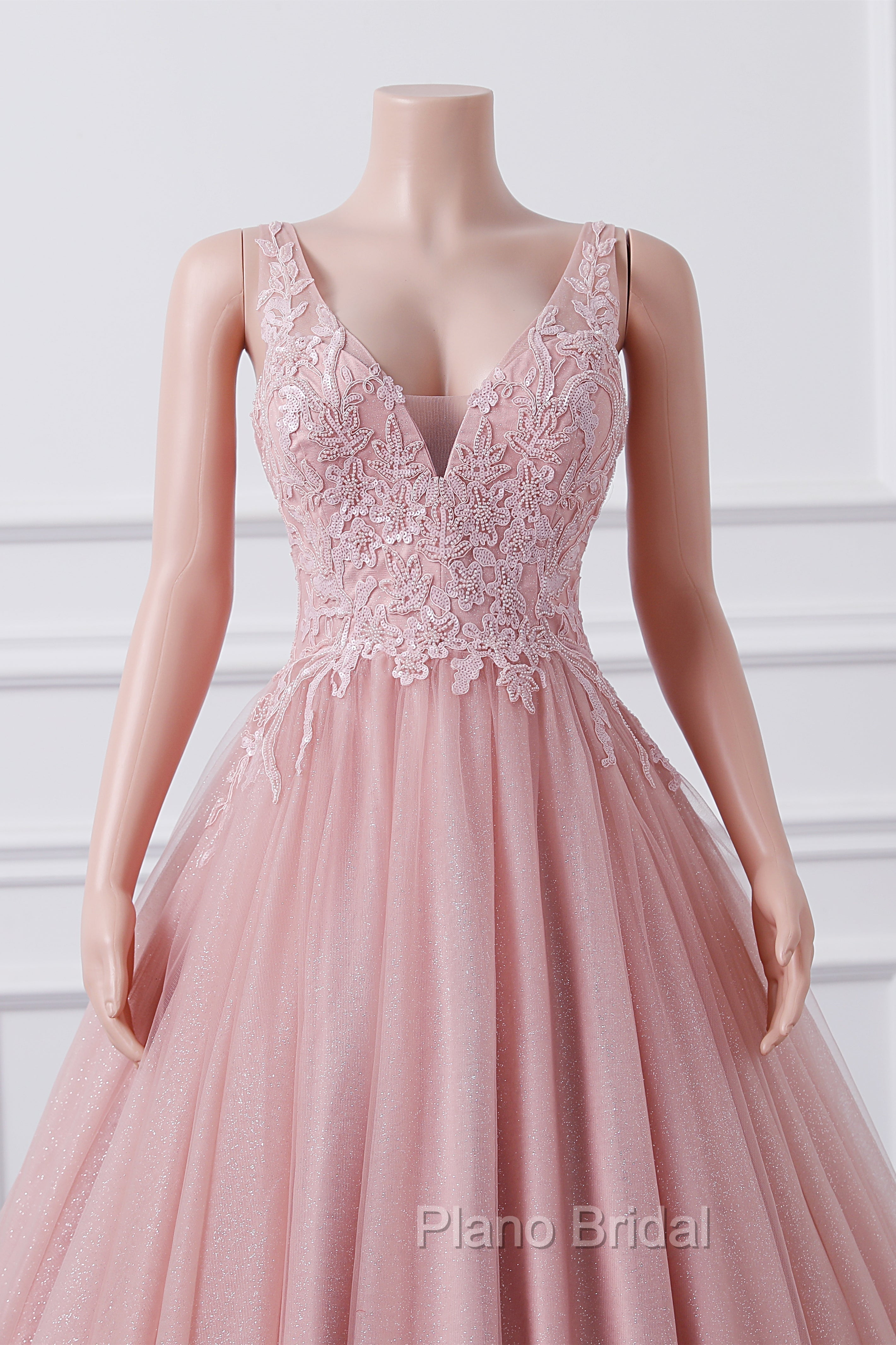 Girls Sequins V neck Dusty Rose Formal Prom Dresses A-line Tulle Ball Gown Quinceanera Dresses Sweet 16 Party Dresses