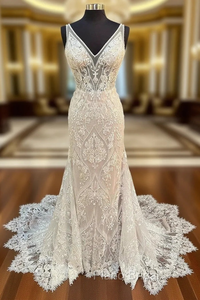 Glamorous Beige Lace V-Neck Backless Mermaid Long Wedding Dresses Sexy Main image