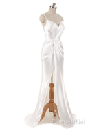 Gorgeous Beach Wedding Dresses Mermaid Sleeveless Formal Dresses V Neck Straps Split Ivory Bridal Gown With Court Train
