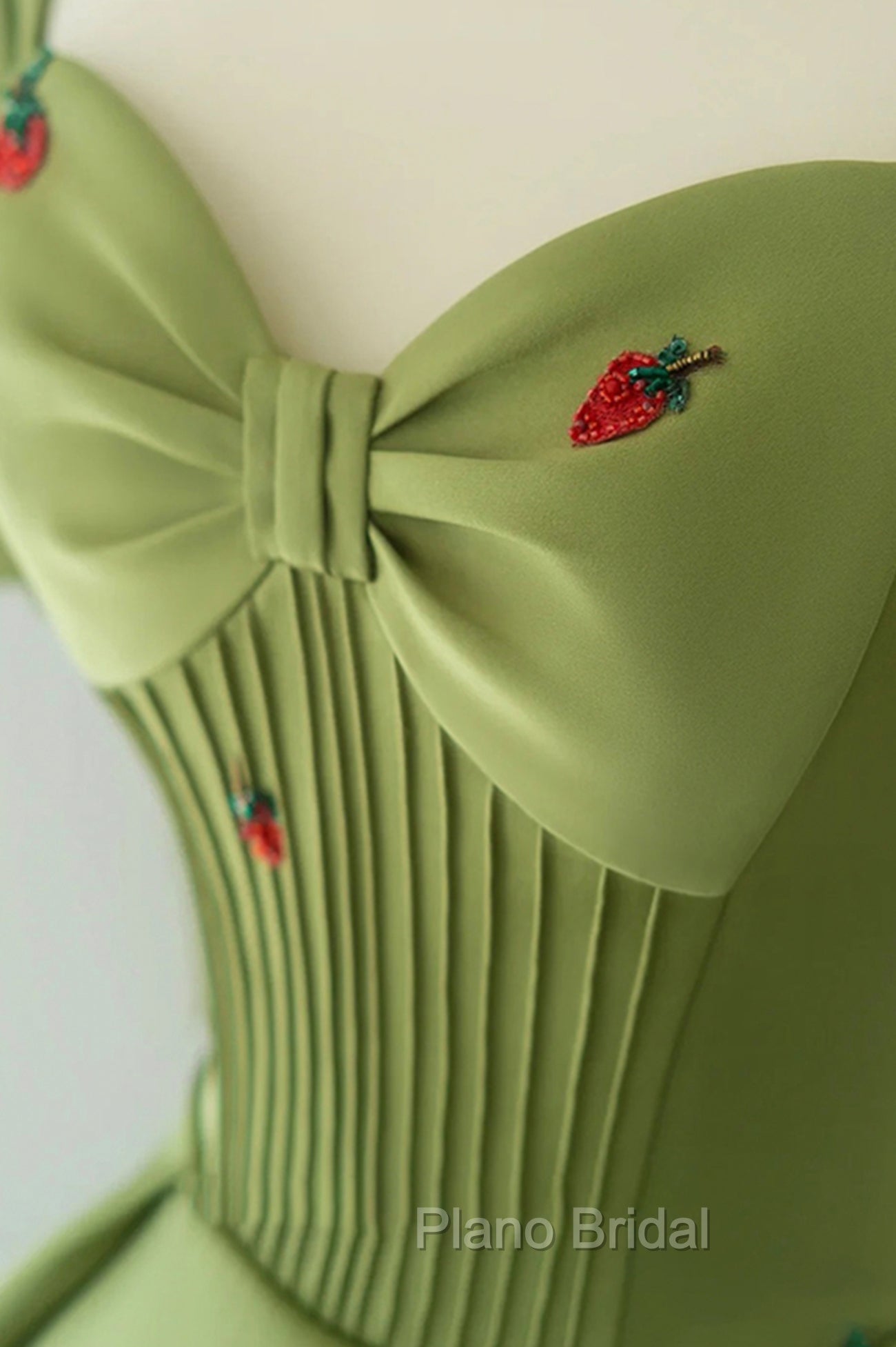 Green A-Line Long Formal Prom Dresses Strawberry Lace, Lovely Short Sleeve Evening Dresses