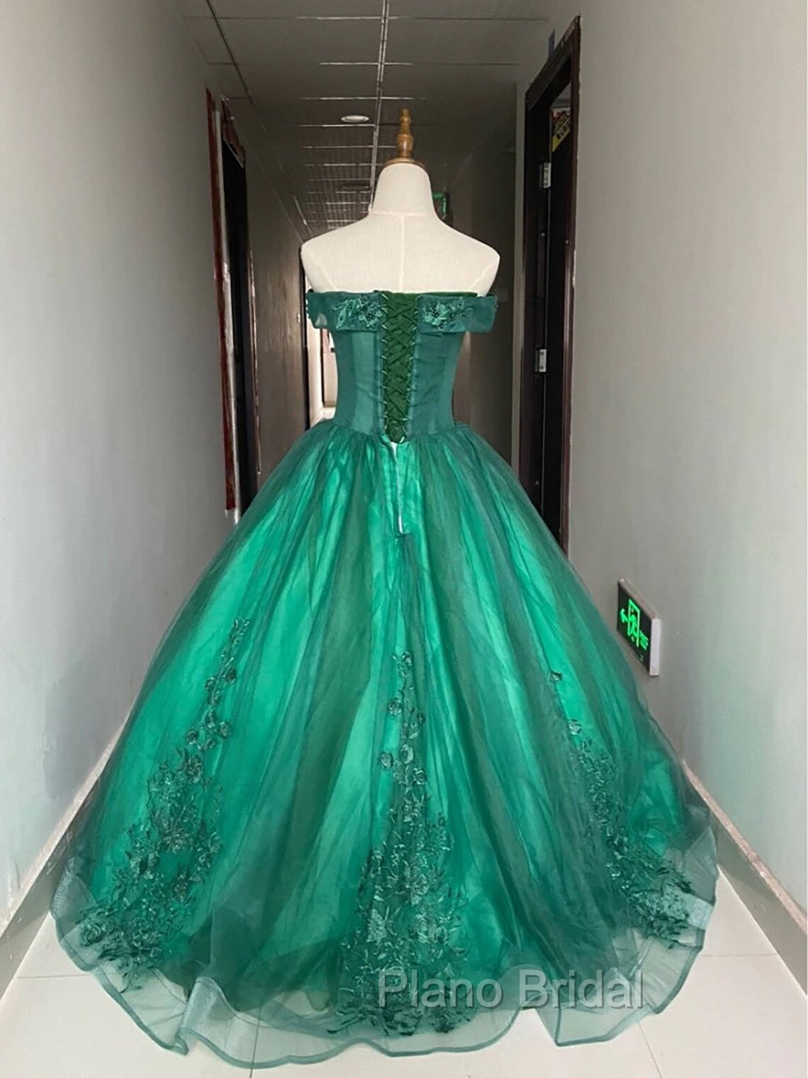 Green Ball Gown Tulle Off Shoulder with Lace Applique, Green Sweet 16 Dresses Party Dresses Secondary image