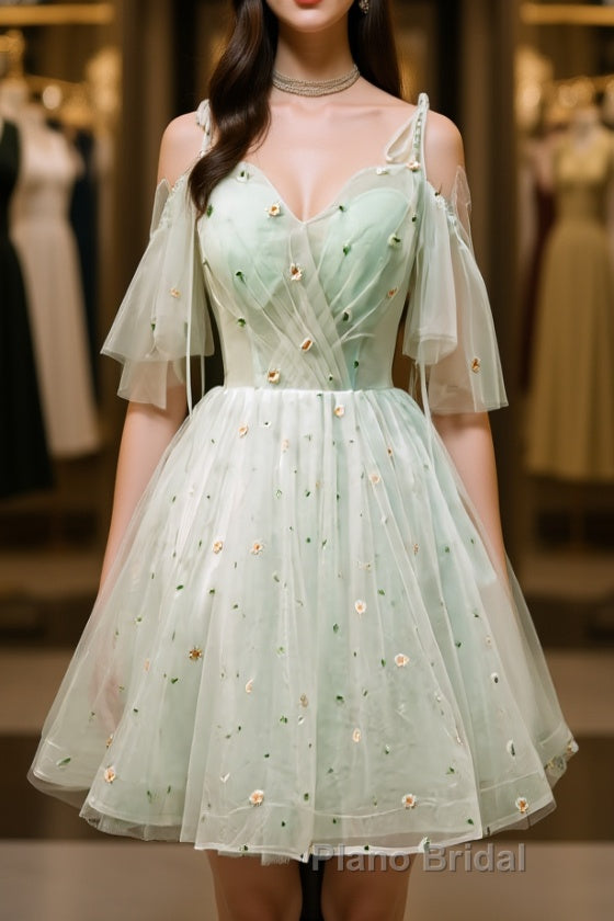 Green tulle short Formal Prom dress, green tulle homecoming dress Main image