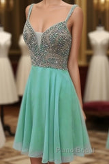 Green V Neck Sequin Beads Short Homecoming Dresses
