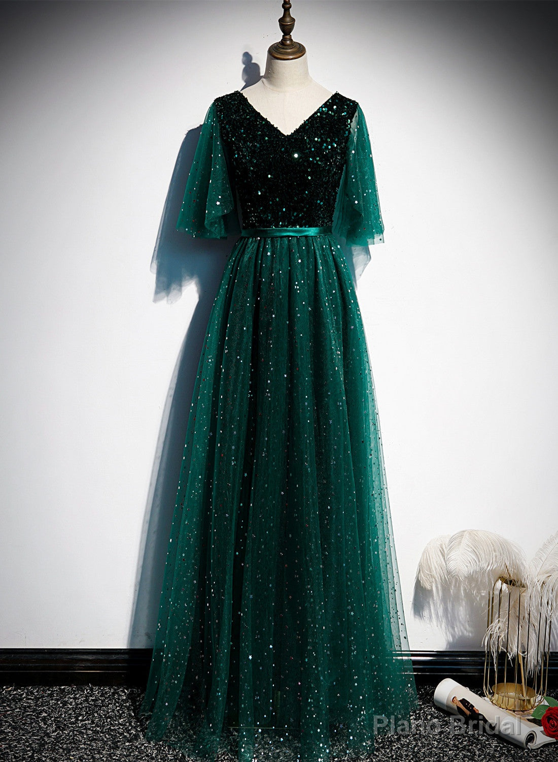 Green V-neckline Shiny Tulle Long Wedding Party Dresses, Green Formal Dresses Main image