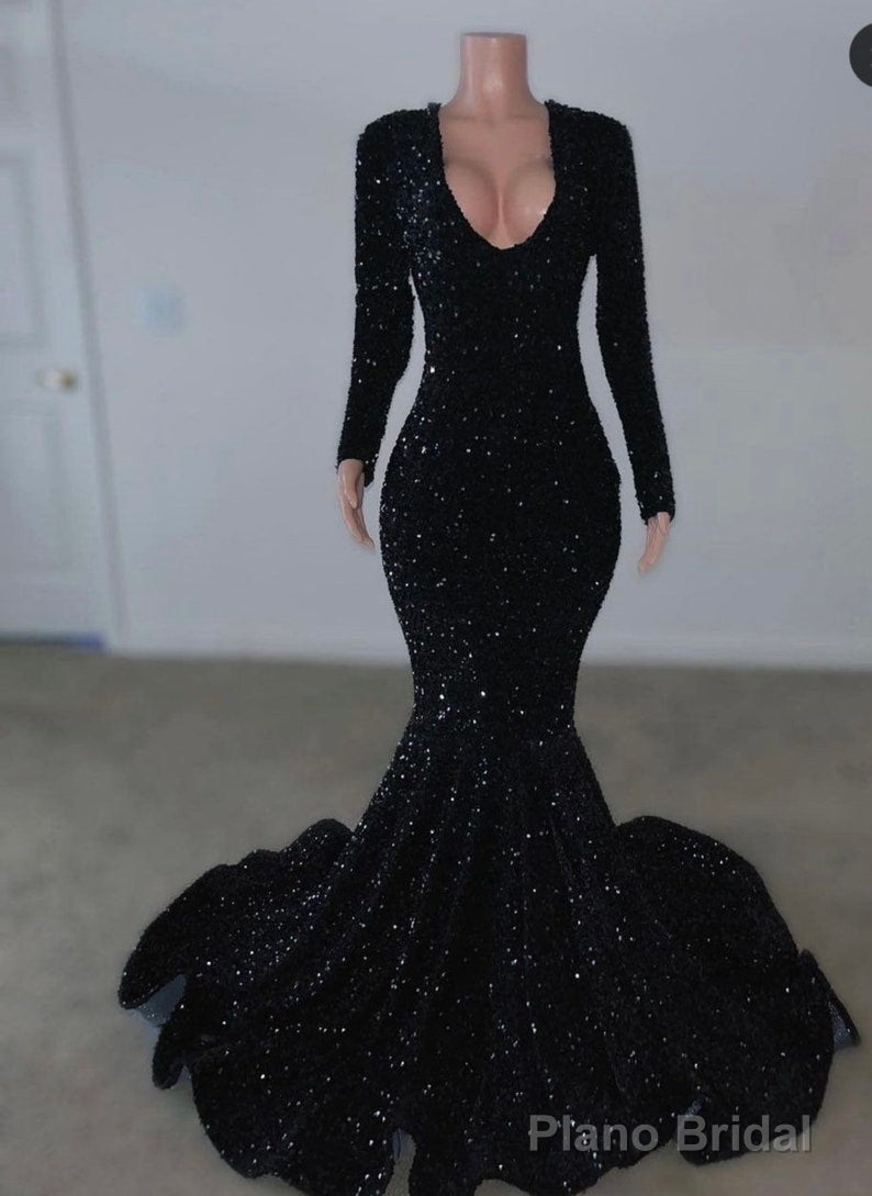 Black Sequins Slit Dress Black Gown Slit Black Gowns Prom Dresses 2025 Sequins Black Reception Dress Main image