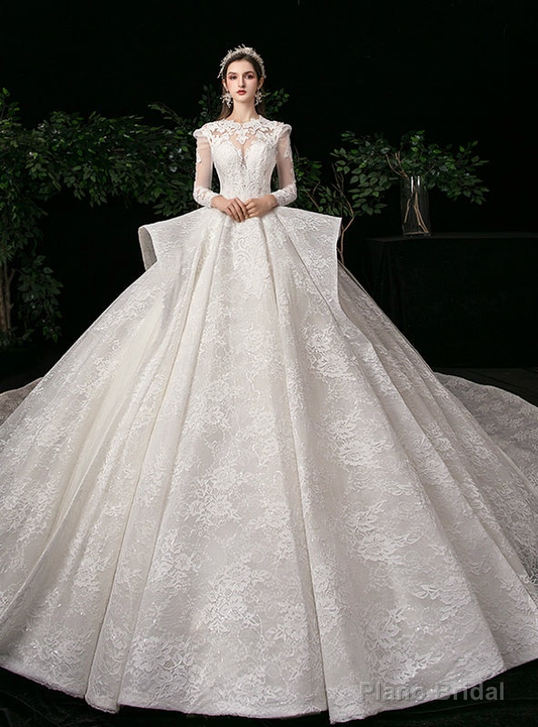 Ivory White Lace Laong Sleeve Backless Appliques Wedding Dress Main image