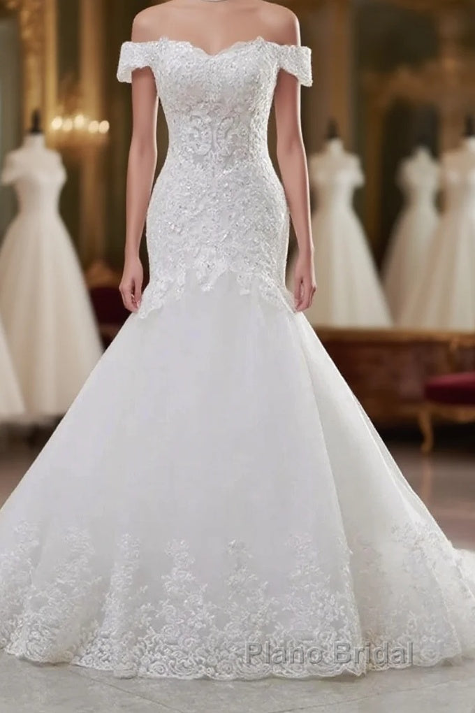 Lace Off-The-Shoulder Trumpet Long Wedding Dresses Main image