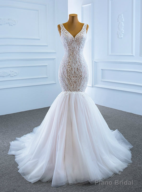 Largest Sexy White Mermaid Tulle V-neck Appliques Formal Wedding Dress Main image