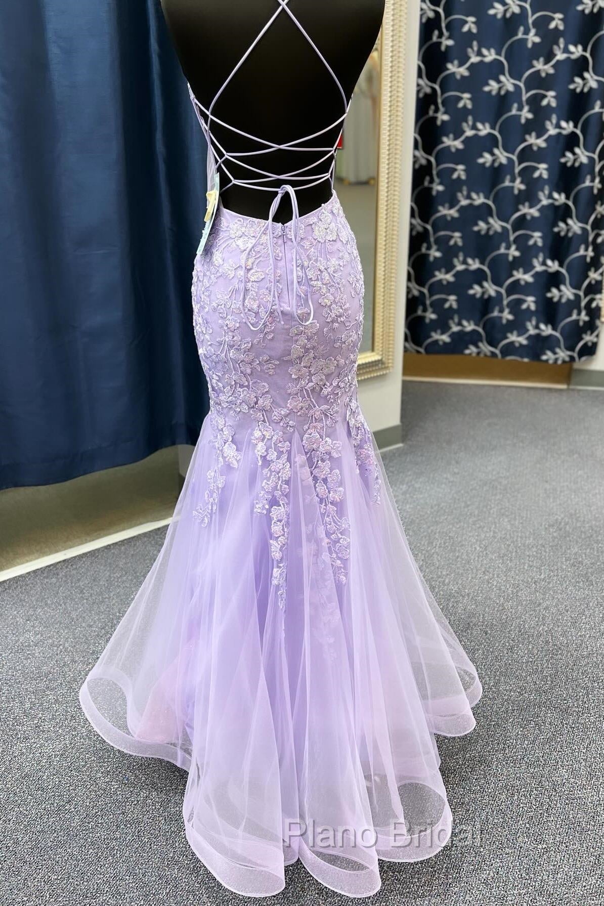 Lavender Spaghetti Straps Mermaid Formal Prom Dresses With Appliques