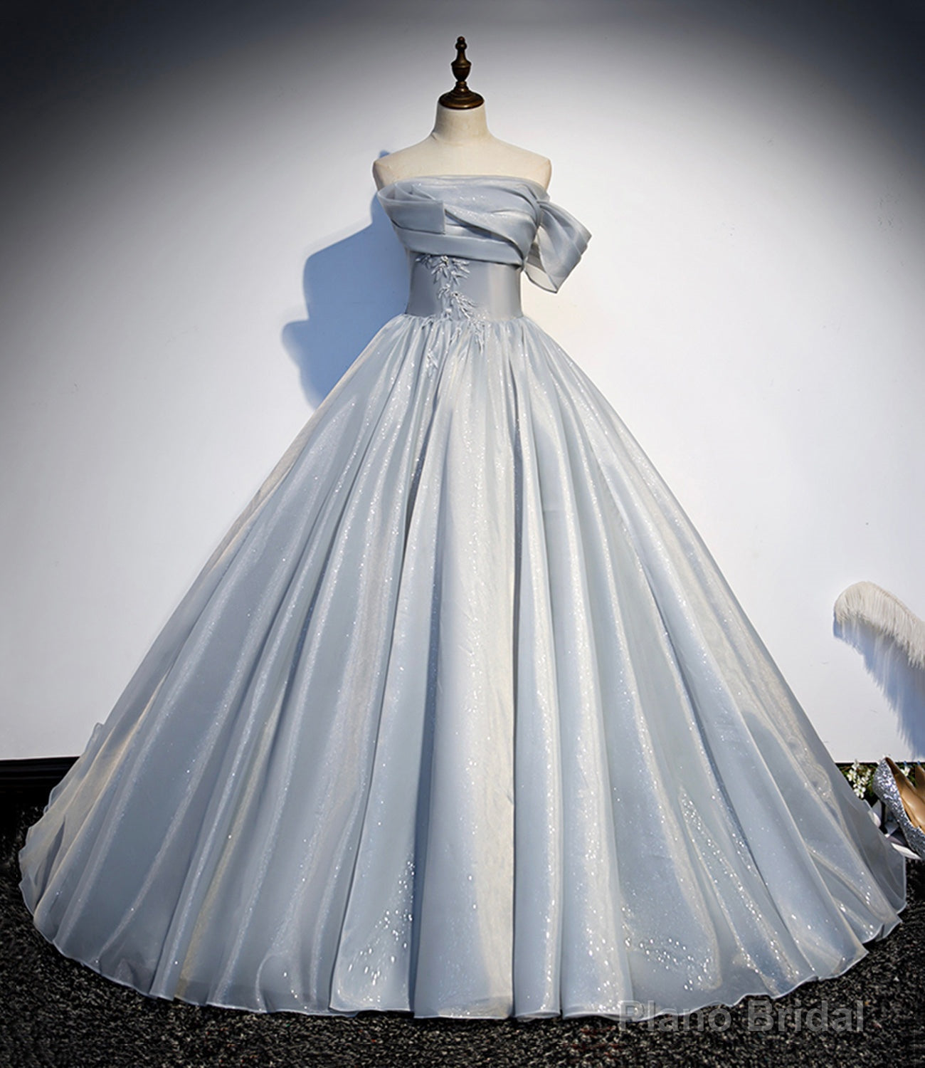 Light Gray Satin Long Ball Gown Quinceanera Dresses Main image