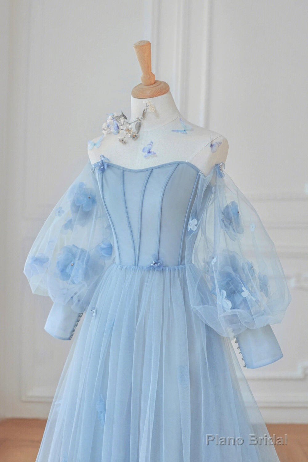 Blue Tulle Long Sleeve Prom Dresses, Cute A-Line Evening Dresses with Applique Secondary image