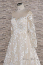 Long A-line Sweetheart Applqiues Tulle Wedding Dress with Sleeves