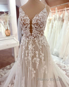 Long A-line V-neck Sleeveless Floral Lace Tulle Boho Wedding Dresses