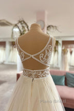 Long Sweetheart A-Line Tulle Appliques Lace Wedding Dress