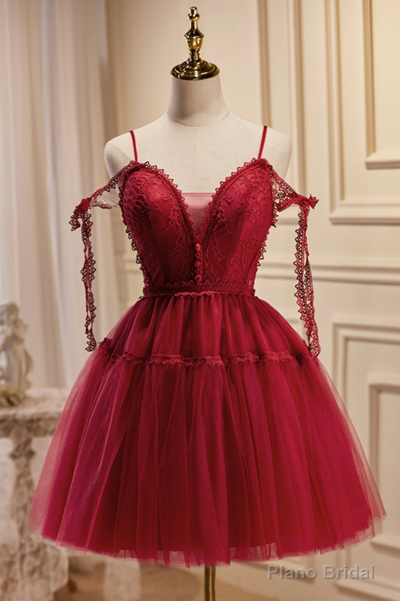 Burgundy Lace Short A-line Prom Dress, Cute Spaghetti Strap Party Dress Main image