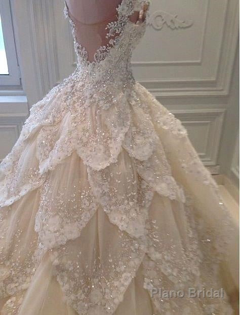 Luxurious Off the Shoulder Beading Wedding Dress Crystal Tiered Chapel Train Bridal Gowns Secondary image